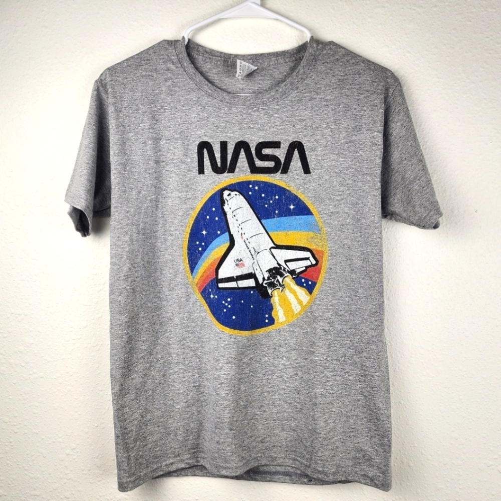 Licensed NASA Spaceship with Rainbow and Stars Gray T-Shirt Size Youth L